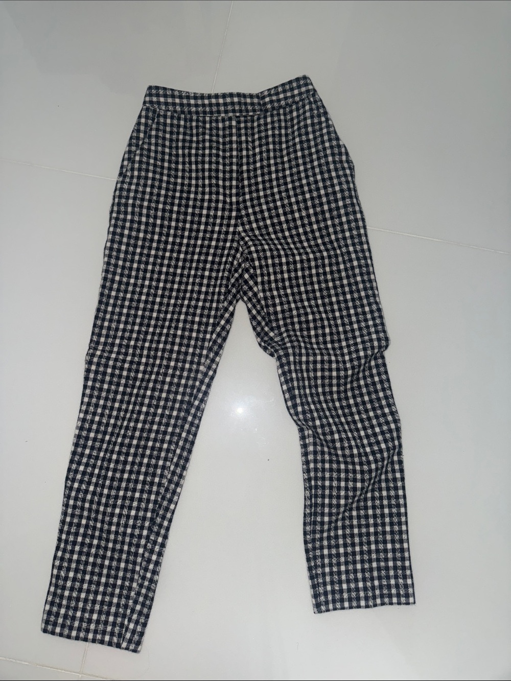 Zara Black and White Checked Capris Pants